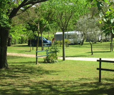 Emplacement Camping Le Pontet